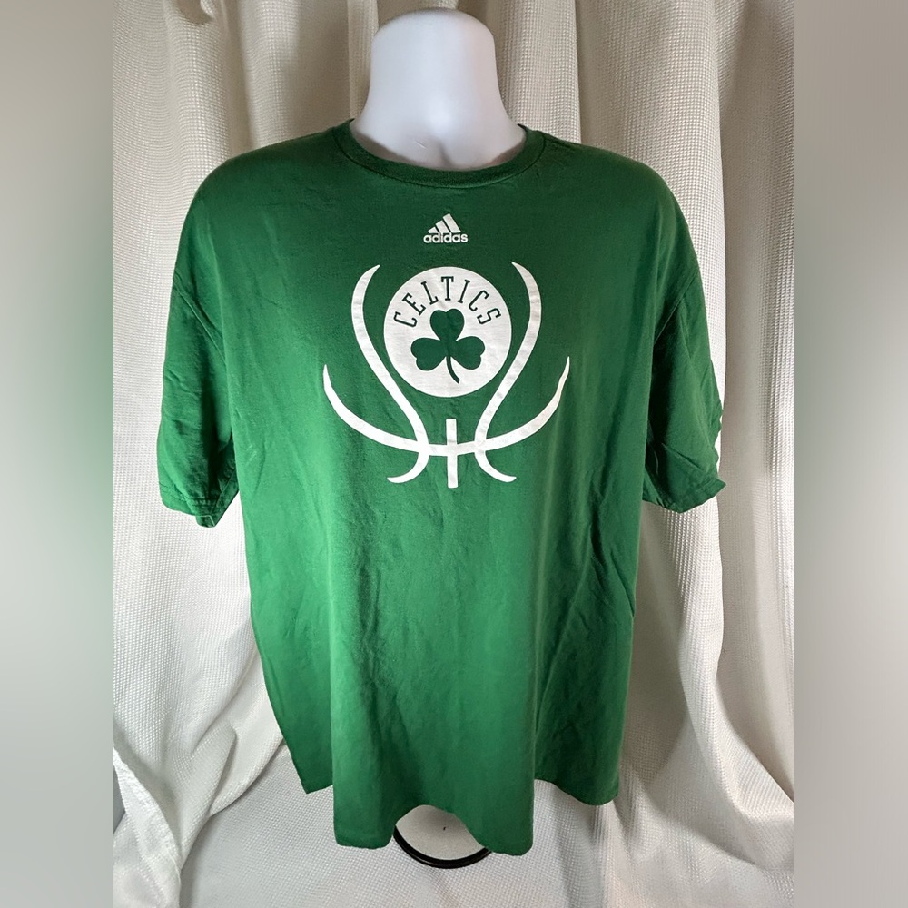 Adidas the - to- go tee Boston Celtics basketball short sleeve tee shirt green